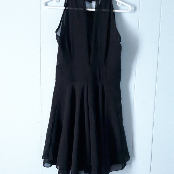 🌸 3 for $20 🌸 Illusion Fit & Flare Black Dress - Picture 3 of 4